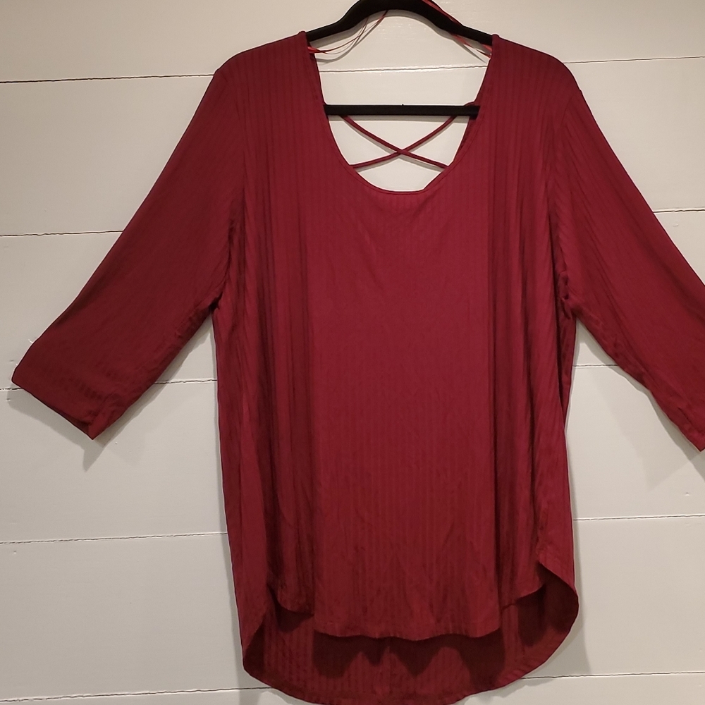 Ambiance Plus Sized hi/low shirt